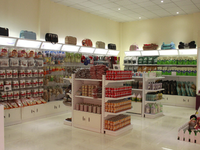 1454126013303146.jpg 样板店店内-3.jpg